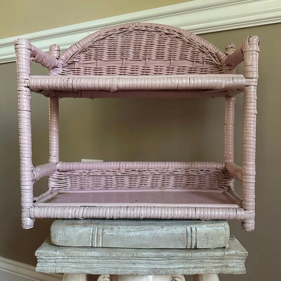 Vintage Boho Pink Woven Wicker Display Shelf Curio Bathroom Wall Cabinet rattan